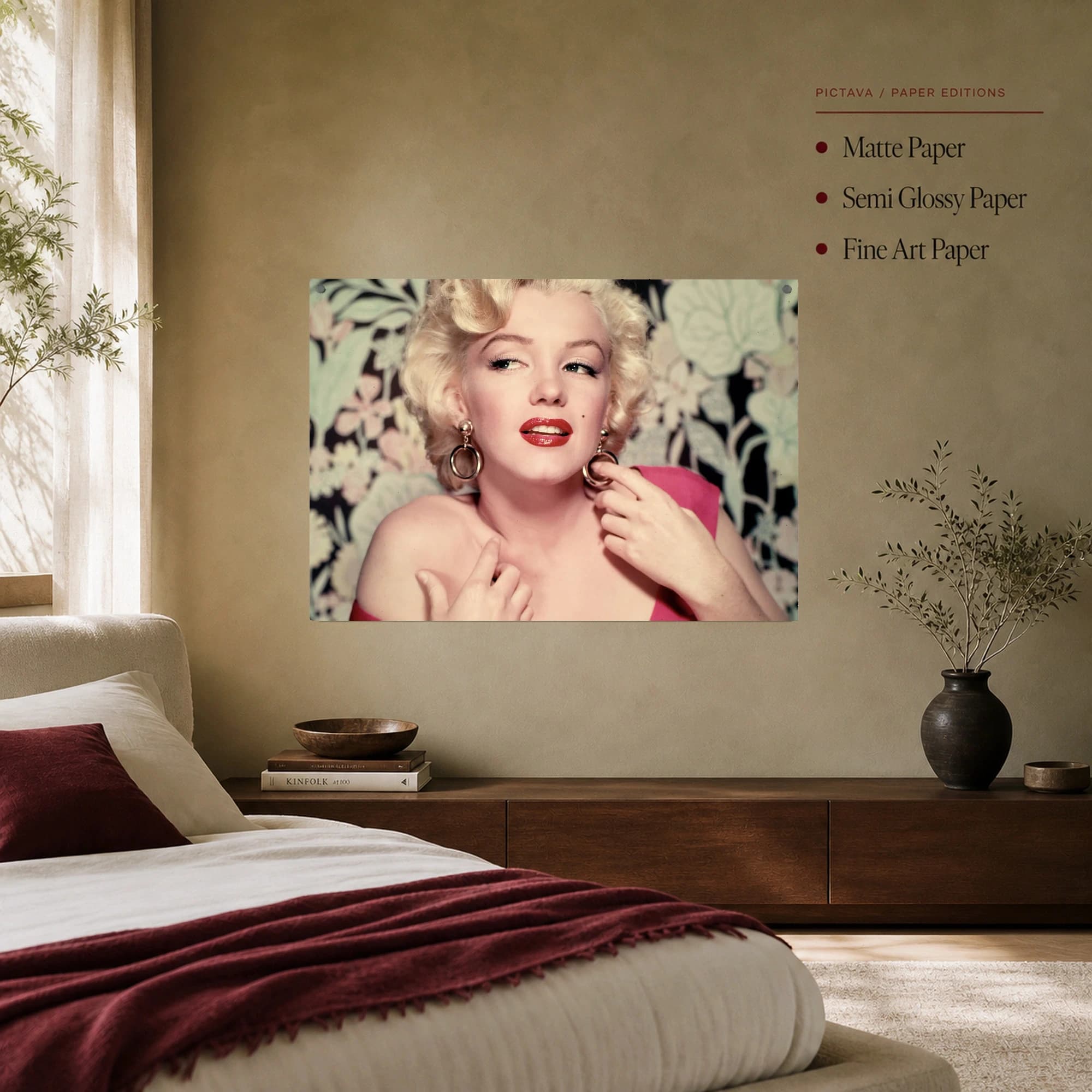 Marilyn Monroe Classic Hollywood Portrait Wall Art, view 7